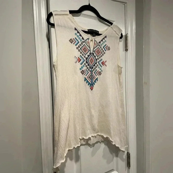 French Laundry Cross Stitch Printed Keyhole Neck Eyelet Boho Tank Top Size L - Picture 5 of 11